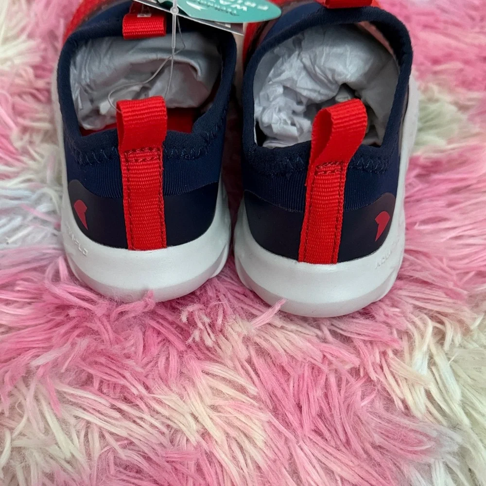 Rugged Shark Kids' navy blue and Orange Water Shoes